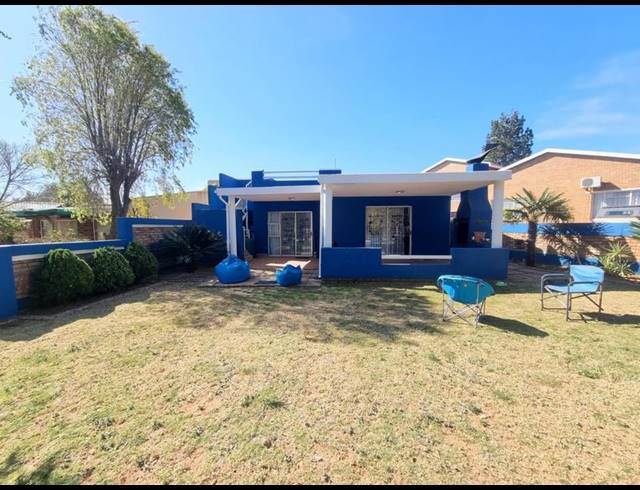 3 BEDROOM HOUSE FOR SALE IN MISTY BAY
